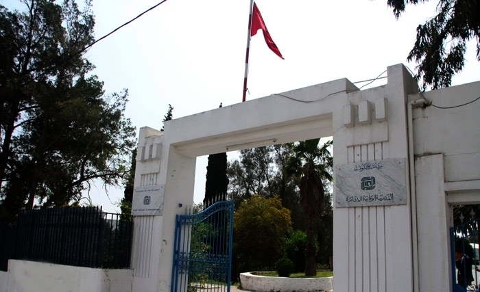 Houcine Jaïdi: Parce qu’il dénigre et humilie son administration, l’État tunisien court à sa perte Houcine Jaïdi: Parce qu’il dénigre et humilie son administration, l’État tunisien court à sa perte