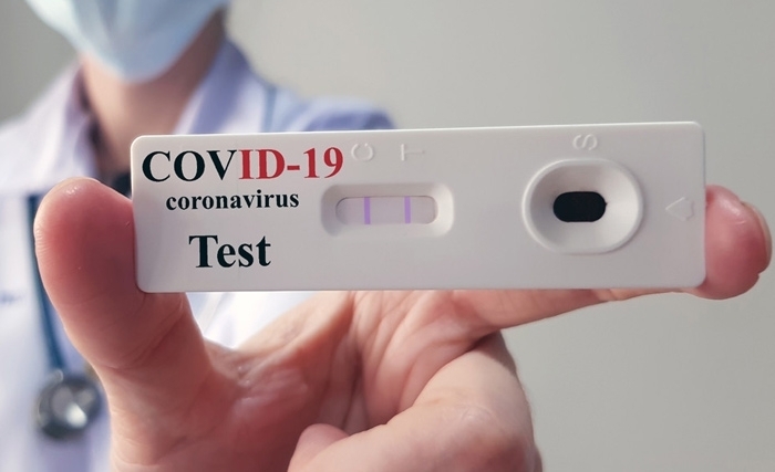 Dépistage du Covid-19 : un réseau de laboratoires publics et privés pour renforcer notre capacité d'analyse et du dispositif de de dépistagee Dépistage du Covid-19 : un réseau de laboratoires publics et privés pour renforcer notre capacité d'analyse et du dispositif de de dépistagee
