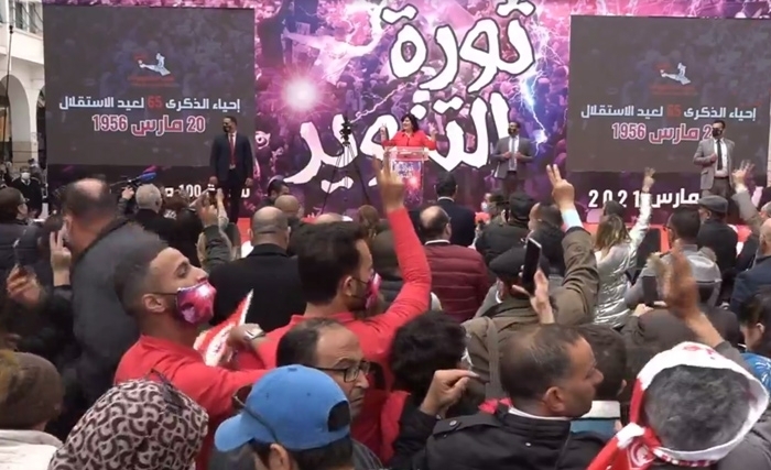 Tunisie: Bourguiba doit se retourner dans sa tombe Tunisie: Bourguiba doit se retourner dans sa tombe