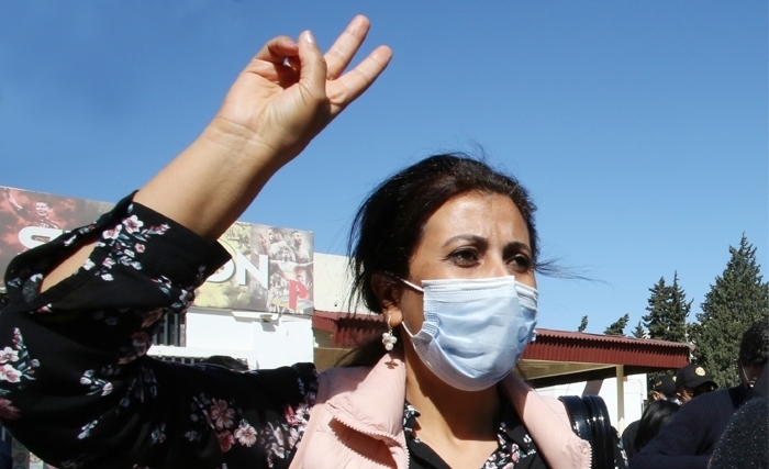 La vice-présidente du Snjt, Amira Mohamed crève l’écran La vice-présidente du Snjt, Amira Mohamed crève l’écran