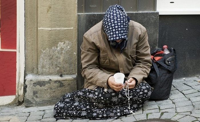 Tunisie: La mendicité entre tolérance et interdiction Tunisie: La mendicité entre tolérance et interdiction