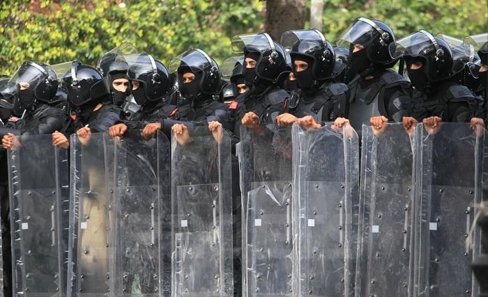 La Police de la Contrainte: La Doctrine déstabilisée à besoin d’un projet stabilisateur! La Police de la Contrainte: La Doctrine déstabilisée à besoin d’un projet stabilisateur!