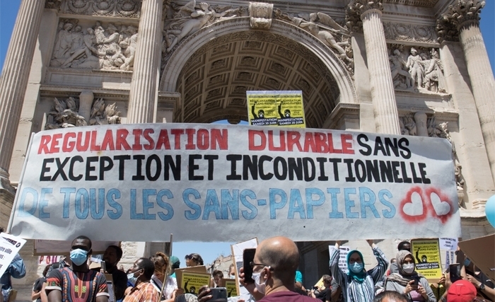 Tijani Haddad: Valeurs universelles à la tête du client Tijani Haddad: Valeurs universelles à la tête du client