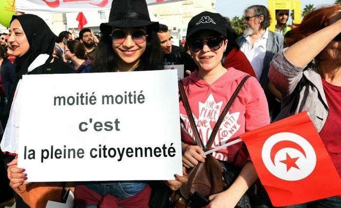 13 Aout 2021 en Tunisie : A quand l’égalité devant l’héritage ?