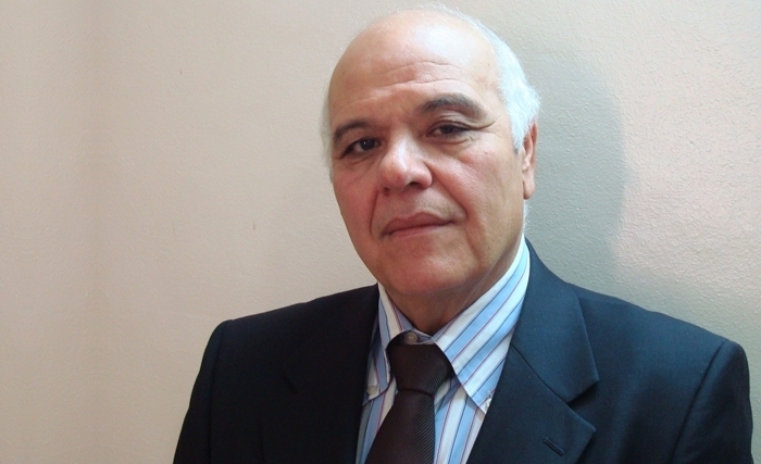 Ezzeddine Larbi Ezzeddine Larbi