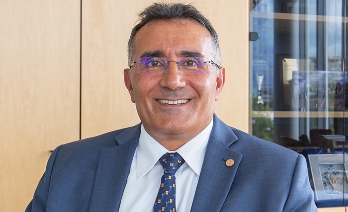 Bilel Jamoussi, bien placé pour le poste de directeur du Bureau de la Normalisation des télécommunications de l’UIT Bilel Jamoussi, bien placé pour le poste de directeur du Bureau de la Normalisation des télécommunications de l’UIT