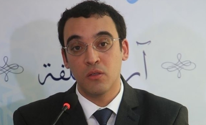 Mohamed-Arbi Nsiri: discours de réception du Prix du jeune chercheur attribué par l’Académie tunisienne des sciences, des lettres et des arts (Beït El-Hikma) Mohamed-Arbi Nsiri: discours de réception du Prix du jeune chercheur attribué par l’Académie tunisienne des sciences, des lettres et des arts (Beït El-Hikma)