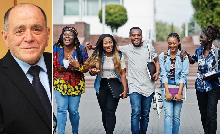 Etudiants West Africains: La Tunisie à la “Une” sur le Journal Le Monde Etudiants West Africains: La Tunisie à la “Une” sur le Journal Le Monde