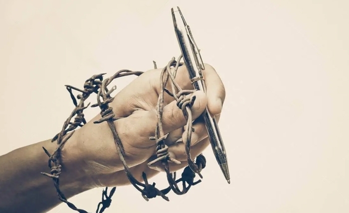 Tunisie : De la censure à la liberté de presse Tunisie : De la censure à la liberté de presse