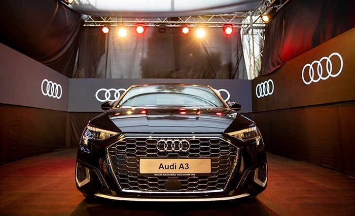 Audi Tunisie: Commercialisation de l’A3 et partenariat avec le Champion Olympique Ahmed Ayoub Hafnaoui Audi Tunisie: Commercialisation de l’A3 et partenariat avec le Champion Olympique Ahmed Ayoub Hafnaoui