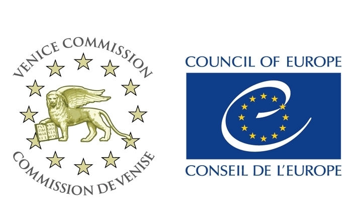 La Commission de Venise : Il n’est pas réaliste de prévoir d’organiser de manière crédible et légitime un référendum constitutionnel le 25 juillet 2022 La Commission de Venise : Il n’est pas réaliste de prévoir d’organiser de manière crédible et légitime un référendum constitutionnel le 25 juillet 2022