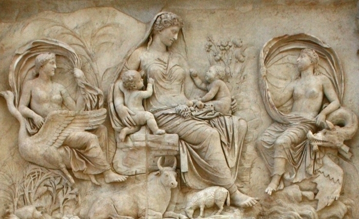 Bonnes fêtes Maman: On rend déjà hommage à la mère en tant qu’être à l’origine de la vie durant l’Antiquité Bonnes fêtes Maman: On rend déjà hommage à la mère en tant qu’être à l’origine de la vie durant l’Antiquité