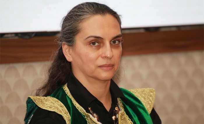 Le parcours de Leila Chikhaoui-Mahdaoui, ministre de l’environnement Le parcours de Leila Chikhaoui-Mahdaoui, ministre de l’environnement