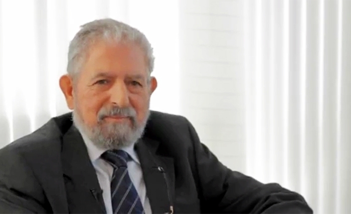 De «la porte» à «Elloud»: Dr Jeddi, le médecin cinéaste, a le vent en poupe De «la porte» à «Elloud»: Dr Jeddi, le médecin cinéaste, a le vent en poupe