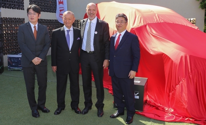 Honda Tunisie présente le nouveau modèle CR-V Hybride à l’occasion de la TICAD8 Honda Tunisie présente le nouveau modèle CR-V Hybride à l’occasion de la TICAD8
