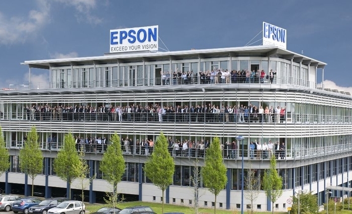 Les investissements, l'innovation dans les technologies vertes et l'enrichissement de l'enseignement au cœur du rapport Développement Durable 2021/22 d’Epson Europe