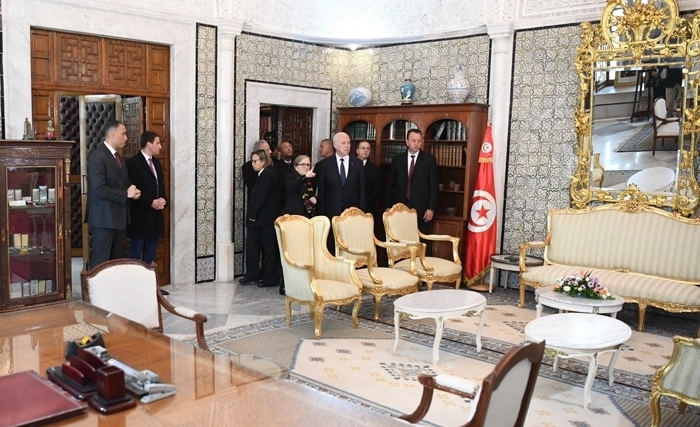 Kais Saïed « découvre » le Palais de la Kasbah : une longue déambulation jusqu’à l’avenue Mohamed V Kais Saïed « découvre » le Palais de la Kasbah : une longue déambulation jusqu’à l’avenue Mohamed V
