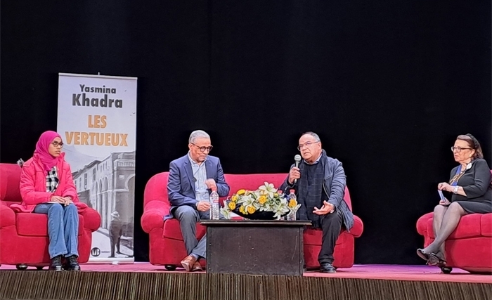 « On ne naît pas Yasmina Khadra, on le devient » « On ne naît pas Yasmina Khadra, on le devient »