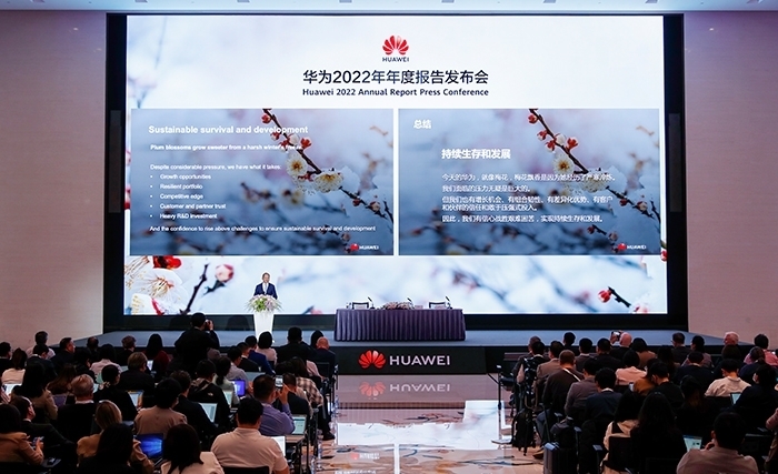 Huawei publie son rapport annuel 2022: Activités régulières, survie et développement durable