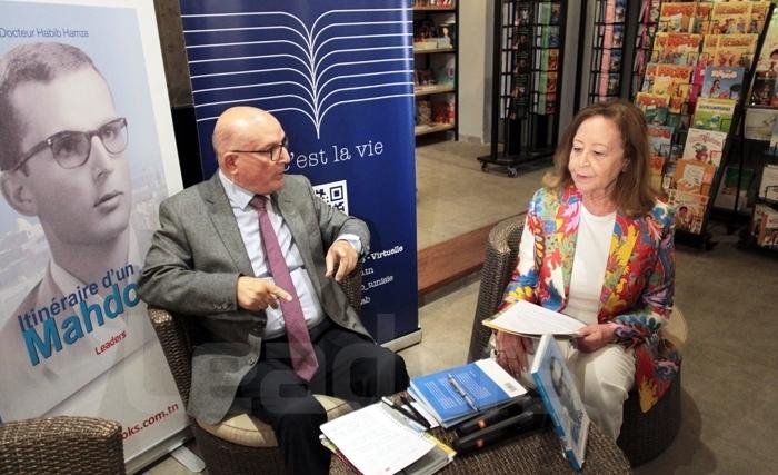 Le Dr Habib Hamza, face aux lecteurs de son livre «Itinéraire d'un Mahdois» (Album photos) Le Dr Habib Hamza, face aux lecteurs de son livre «Itinéraire d'un Mahdois» (Album photos)