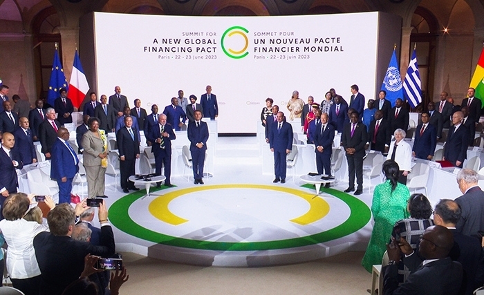 Sommet de Paris: une quête d’un «pacte» financier pour un nouvel «équilibre» Nord-Sud Sommet de Paris: une quête d’un «pacte» financier pour un nouvel «équilibre» Nord-Sud