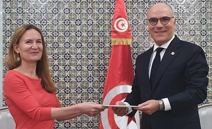 Anne Gueguen, l’Ambassadrice de france en Tunisie Anne Gueguen, l’Ambassadrice de france en Tunisie