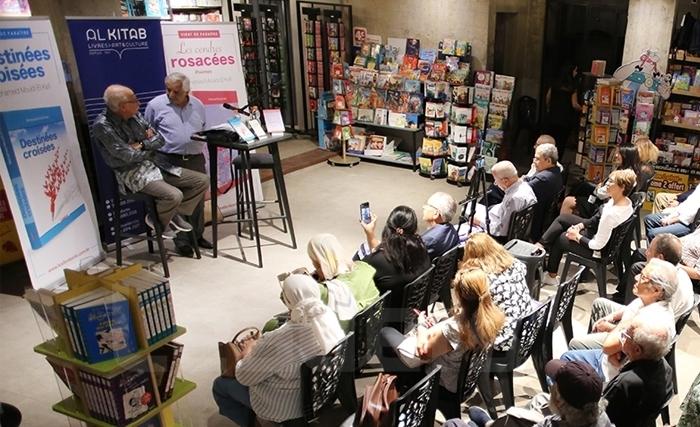 Dédicace à la Librairie Al Kitab : Mouldi Kéfi, le diplomate célébré en nouvelliste et poète (Album photos) Dédicace à la Librairie Al Kitab : Mouldi Kéfi, le diplomate célébré en nouvelliste et poète (Album photos)