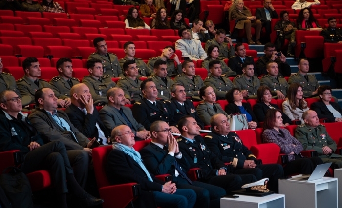 L'intelligence artificielle a été au centre des débats lors du premier congrès tenu à l'INSAT L'intelligence artificielle a été au centre des débats lors du premier congrès tenu à l'INSAT