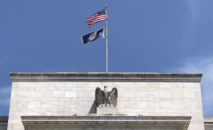L'amélioration des perspectives mondiales est soutenue par des économies importantes plus fortes L'amélioration des perspectives mondiales est soutenue par des économies importantes plus fortes