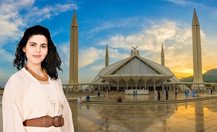 Dorsaf Maaroufi, notre chargée d’affaires à Islamabad : Une jeune femme diplomate tunisienne d'excellence Dorsaf Maaroufi, notre chargée d’affaires à Islamabad : Une jeune femme diplomate tunisienne d'excellence