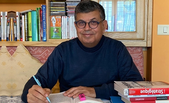 Sofiane Zribi: Vers une médecine de précision pour la psychiatrie du 21e siècle Sofiane Zribi: Vers une médecine de précision pour la psychiatrie du 21e siècle