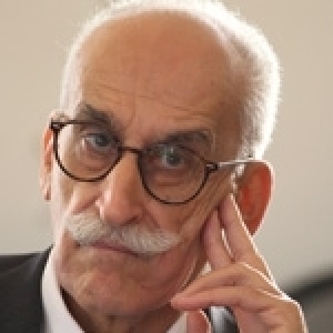 Mohamed-El Aziz Ben Achour: Médersas et casernes de la médina