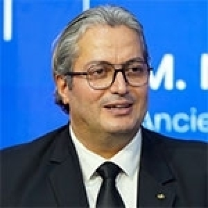 Nidhal Ouerfelli – Pour réussir la transition énergétique : vision, gouvernance et partenariats 