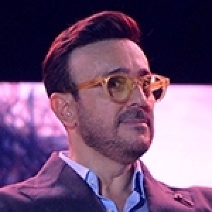 Récit d’une soirée féerique: Saber Rebai ouvre en majesté le Festival de Carthage entouré de Lotfi Bouchnak et Cheb Khaled (Album photo)
