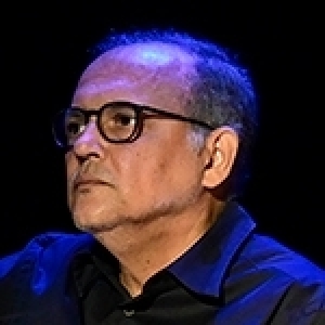 Anouar Brahem - Où les oiseaux doivent-ils voler après le dernier ciel? Quand la musique répond là où les mots se taisent (Album photos)
